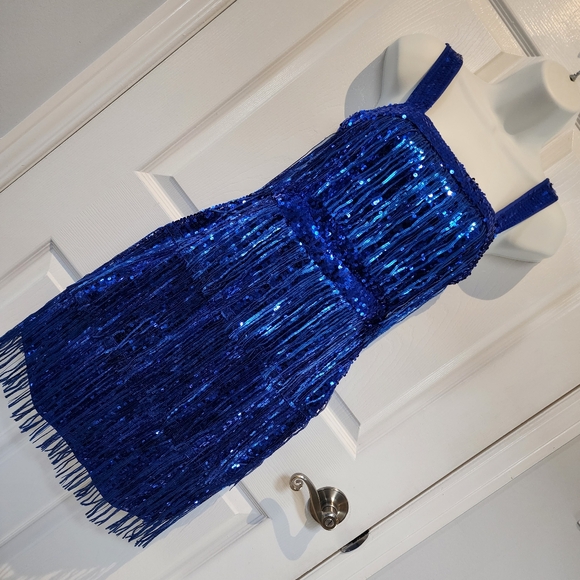 🆕️Sequin Tassel Dress - Picture 7 of 16